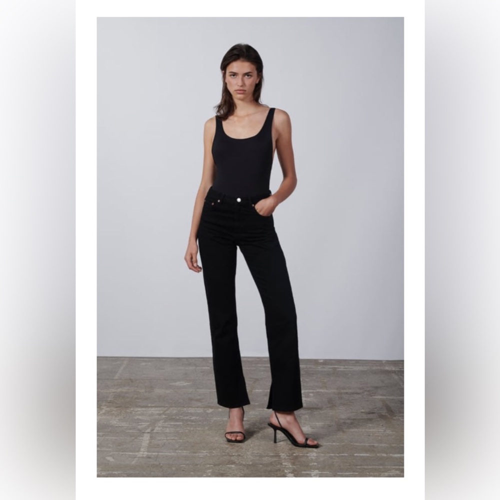 Zara The 90’s Slim Jeans with Split Hem Size 10